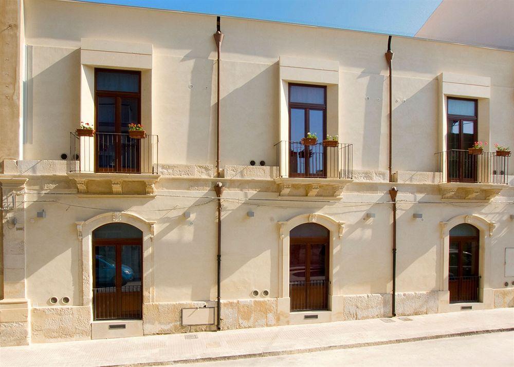 Kyanos Residence Συρακούσες Εξωτερικό φωτογραφία